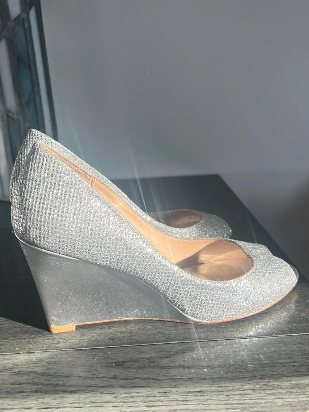 Badgley Mischka Silver Glitter Wedge Pumps